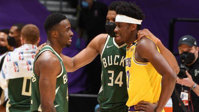 antetokounmpobrothers-040121.jpg